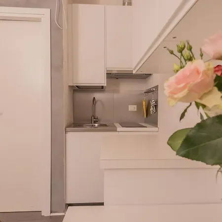 Center - Tinystudio Piazza San Giacomo *